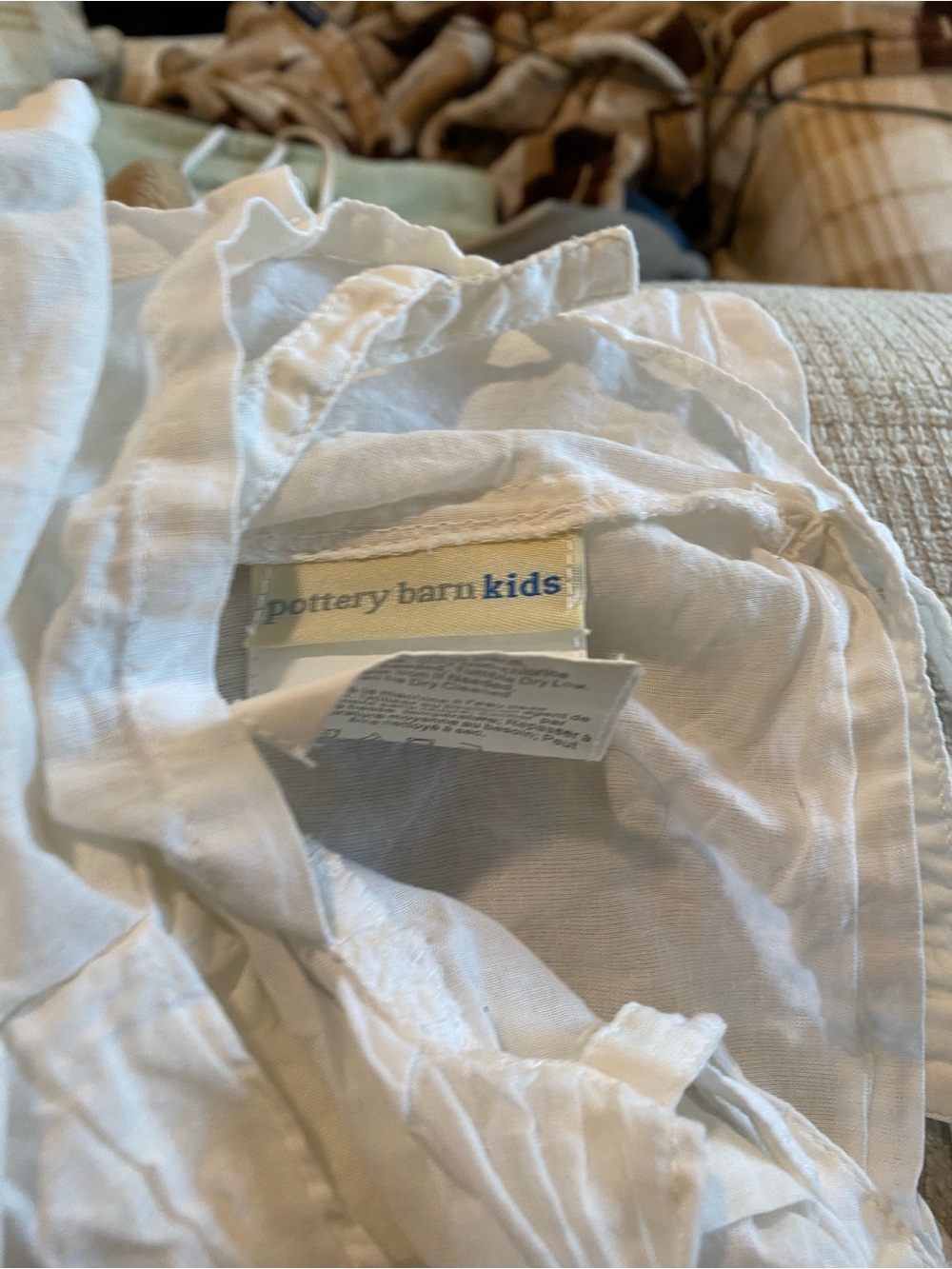 Pottery Barn Kids White Ruffled Lined Basket Liner - Picture 4 of 6